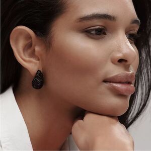 NWT Anthropologie The Petra Drop Earrings: Pavé Edition Black + jewelry pouch